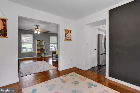 5 Nancy Cir, Reading, PA 19606 photo 9