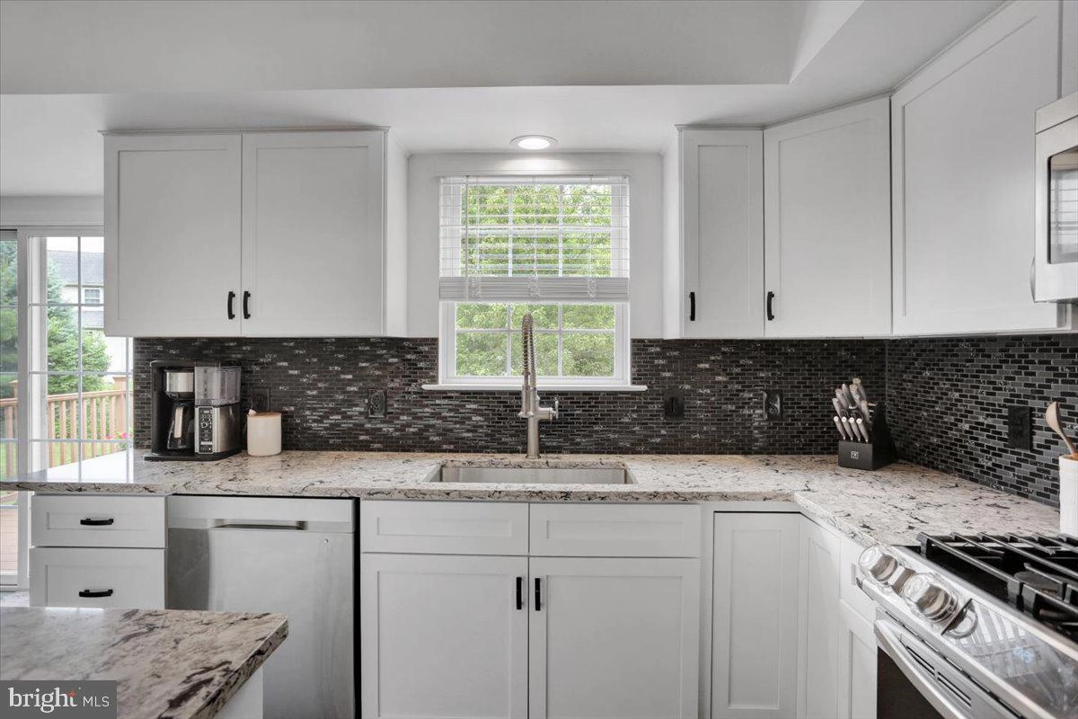5 Nancy Cir, Reading, PA 19606 photo 11