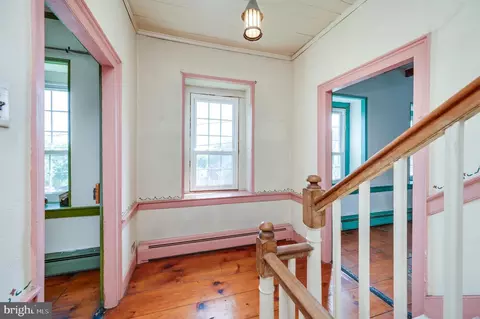 Entry Way - 643 Main St, Oley, PA 19547 photo 5 of 16