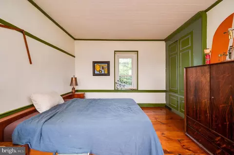 Bedroom - 643 Main St, Oley, PA 19547 photo 3 of 9