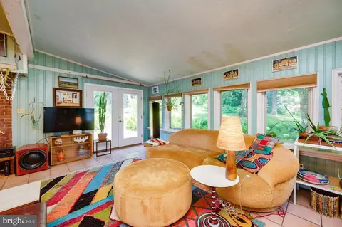 Living - 643 Main St, Oley, PA 19547 photo 1 of 3