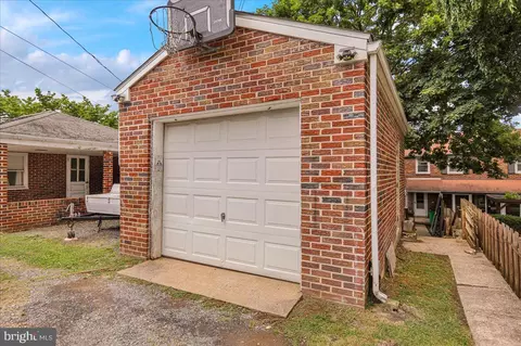 314 W Elm St, Reading, PA 19607 photo 27