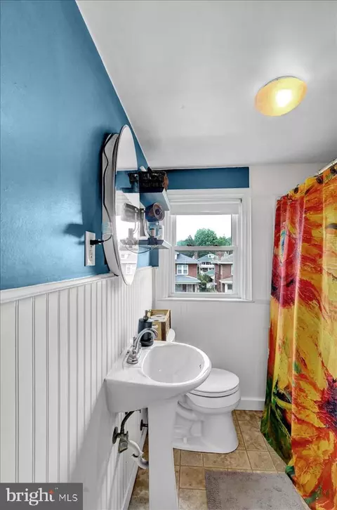 314 W Elm St, Reading, PA 19607 photo 18