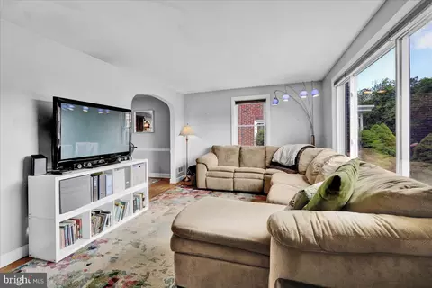 314 W Elm St, Reading, PA 19607 photo 4