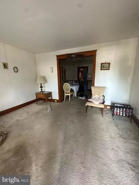 Living - 413 N Brobst St, Reading, PA 19607 photo 1 of 1