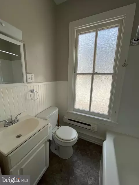 402 N 5th St, Reading, PA 19601 photo 22