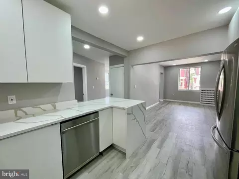 Other - 20 Arlington St, Reading, PA 19611 photo 2 of 22