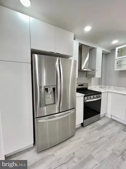 Kitchen - 20 Arlington St, Reading, PA 19611 photo 3 of 6