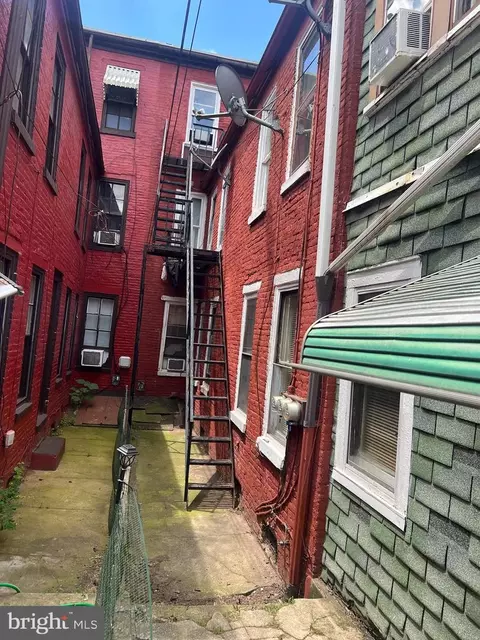 Exterior - 319 N 9th St, Reading, PA 19601 photo 2 of 3