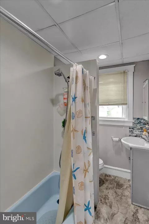 1516 Lancaster Ave, Reading, PA 19607 photo 11