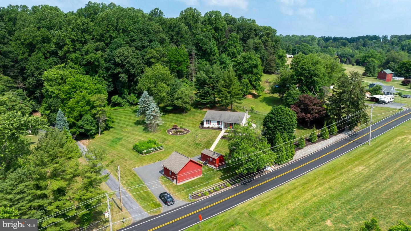 View/Area - 526 Freemansville Rd, Reading, PA 19607 photo 6 of 6