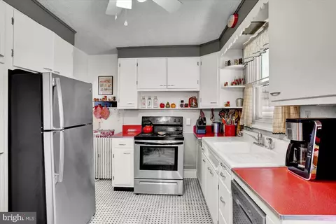 144 Madison St, Reading, PA 19607 photo 16