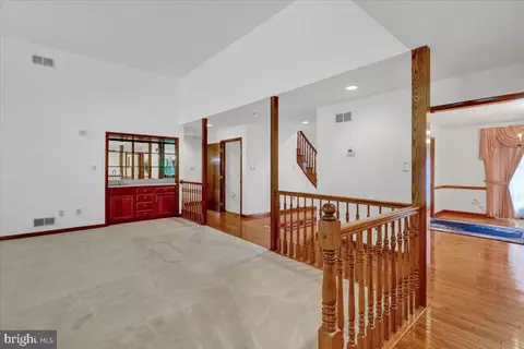 Living - 16 Grouse Point Cir, Reading, PA 19607 photo 6 of 7