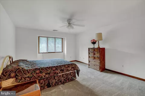Bedroom - 16 Grouse Point Cir, Reading, PA 19607 photo 3 of 5
