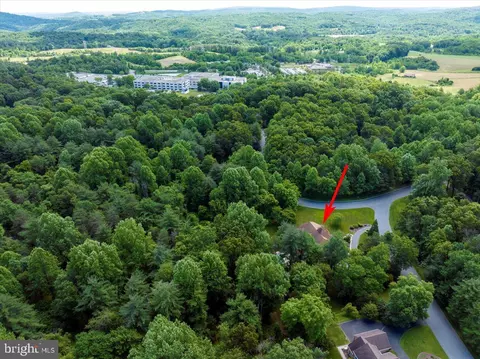 View/Area - 16 Grouse Point Cir, Reading, PA 19607 photo 6 of 7