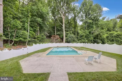 Exterior - 16 Grouse Point Cir, Reading, PA 19607 photo 13 of 13