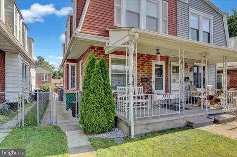 Exterior - 2256 Reading Ave, Reading, PA 19609 photo 3 of 5