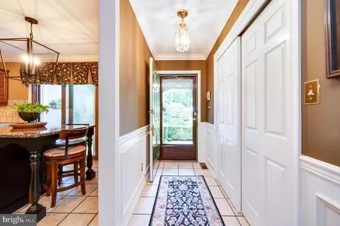 18 Pine Woods Ct, Reading, PA 19607 photo 9