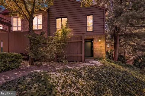 Exterior - 180 Oakmont Ct, Reading, PA 19607 photo 5 of 5