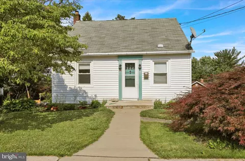 141 Chestnut St, Mohnton, PA 19540
