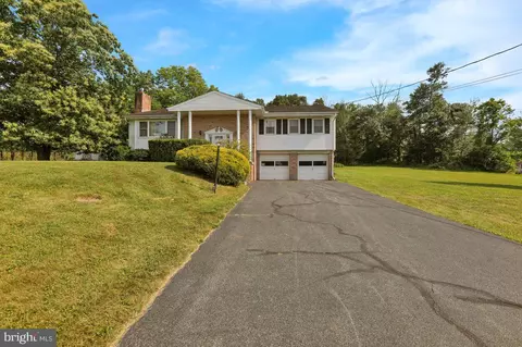 1167 Firetower Rd, Birdsboro, PA 19508