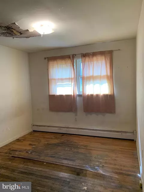 Bedroom - 1306 Wingate Ave, Reading, PA 19607 photo 5 of 5
