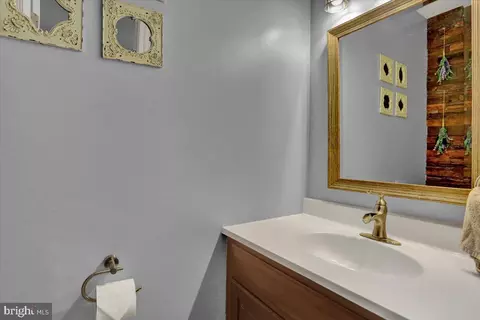 Bath - 8 Rand Dr, Reading, PA 19606 photo 3 of 3