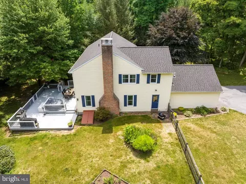 Exterior - 8 Rand Dr, Reading, PA 19606 photo 13 of 18