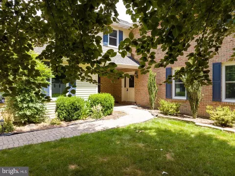 Exterior - 8 Rand Dr, Reading, PA 19606 photo 2 of 18