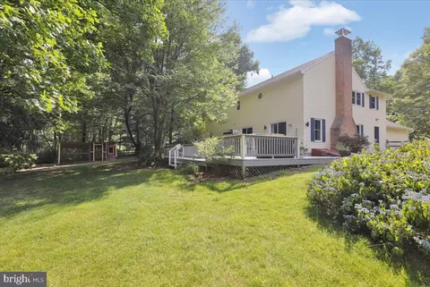 Exterior - 8 Rand Dr, Reading, PA 19606 photo 7 of 18