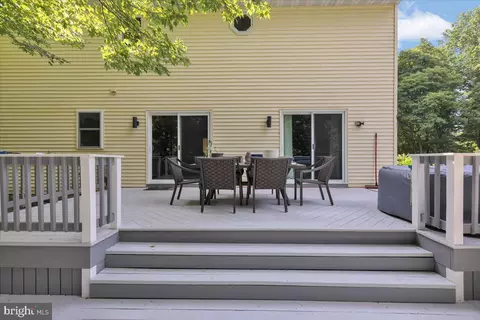Exterior - 8 Rand Dr, Reading, PA 19606 photo 10 of 18