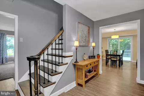 Entry Way - 8 Rand Dr, Reading, PA 19606 photo 2 of 4