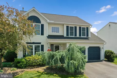 100 Eagles Ln, Reading, PA 19608 photo 2