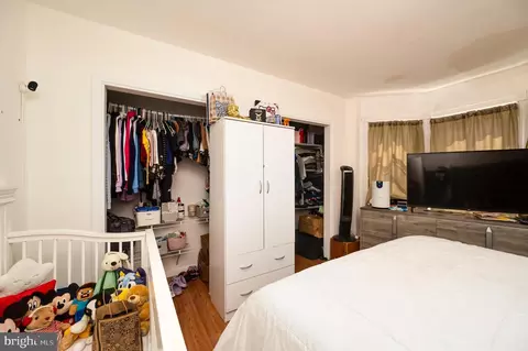 Bedroom - 551 N Front St, Reading, PA 19601 photo 4 of 10
