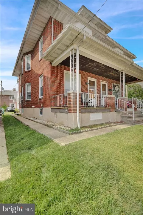 1221 E Bellevue Ave, Reading, PA 19605 photo 6