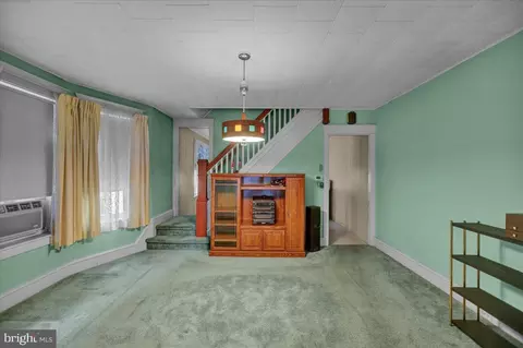 1221 E Bellevue Ave, Reading, PA 19605 photo 8