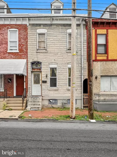 638 N 10th St, Reading, PA 19604