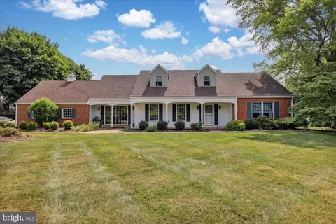 831 N Church Rd, Reading, PA 19608