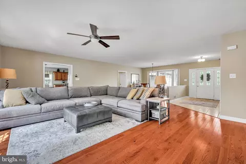 5 Laura Ct, Sinking Spring, PA 19608 photo 10