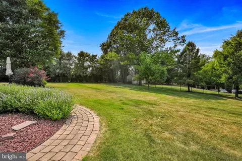 5 Laura Ct, Sinking Spring, PA 19608 photo 44