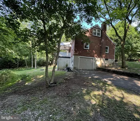 43 Heffner Dr, Reading, PA 19608 photo 4