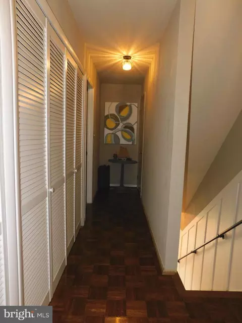 Entry Way - 9 Muirfield Dr, Reading, PA 19607 photo 2 of 2