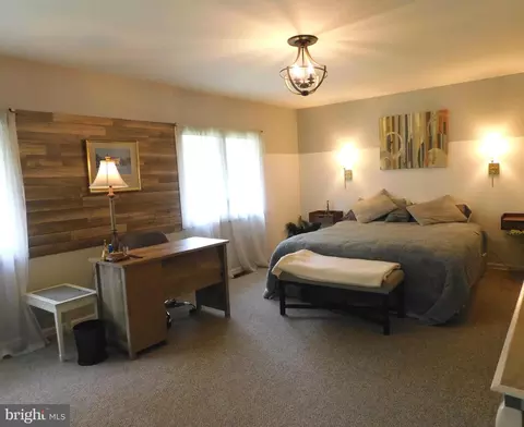 Bedroom - 9 Muirfield Dr, Reading, PA 19607 photo 2 of 4