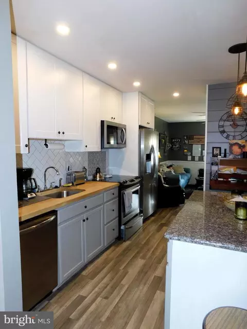 Kitchen - 9 Muirfield Dr, Reading, PA 19607 photo 3 of 4