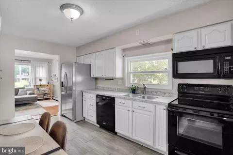 Kitchen - 523 Frontier Ave, Reading, PA 19601 photo 1 of 1