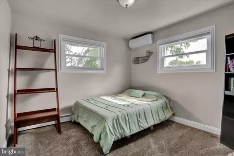 Bedroom - 523 Frontier Ave, Reading, PA 19601 photo 3 of 6