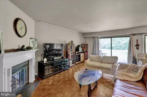 Living - 16 A Fairway Rd, Reading, PA 19607 photo 5 of 5