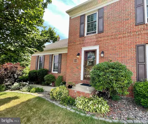 627 Jefferson St, Birdsboro, PA 19508