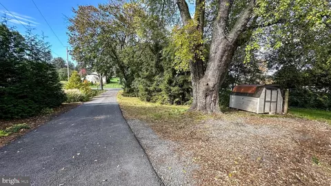 19 Lorane Rd, Reading, PA 19606 photo 11