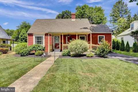 610 Byram St, Reading, PA 19606